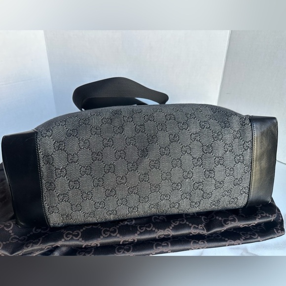 Authentic Gucci Vintage GG Canvas Tote - Picture 6 of 14